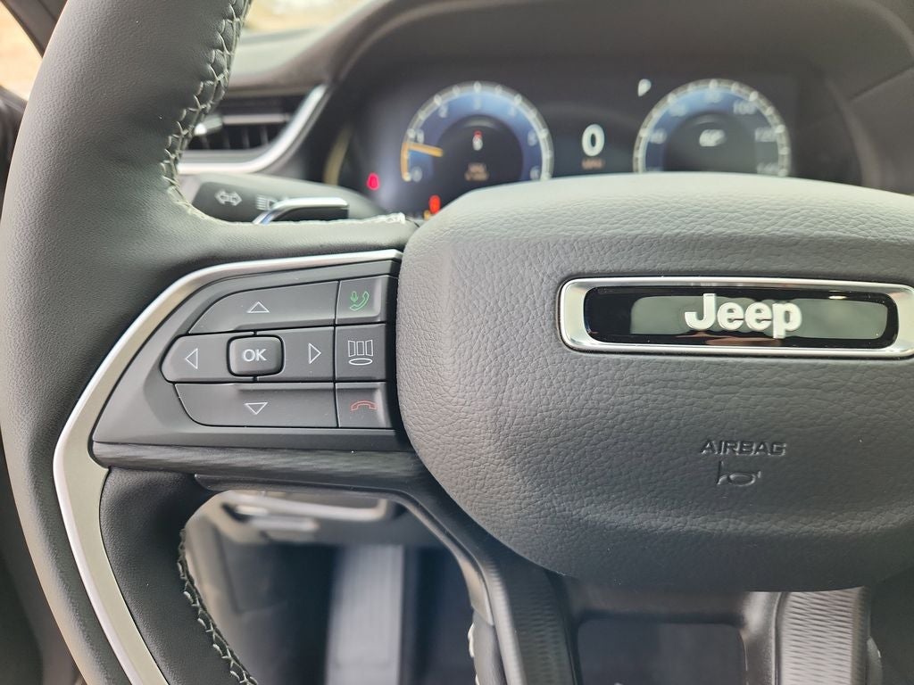 2025 Jeep Grand Cherokee L GRAND CHEROKEE L ALTITUDE X 4X4