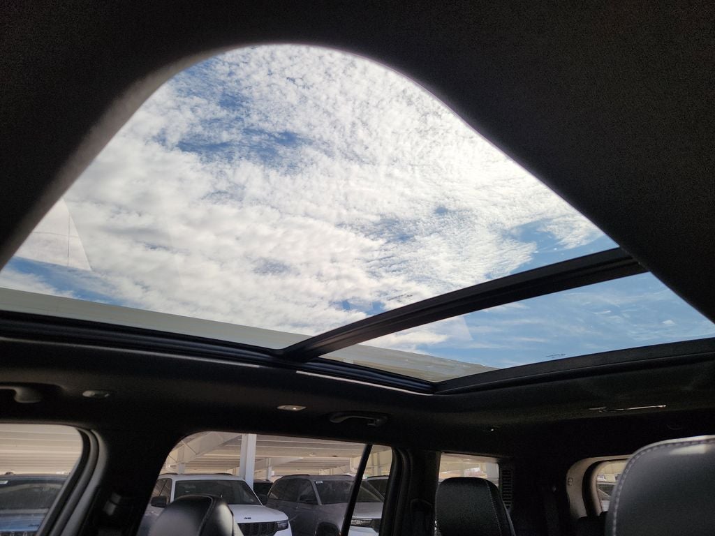 2026 Jeep Grand Cherokee GRAND CHEROKEE L LIMITED RESERVE 4X4