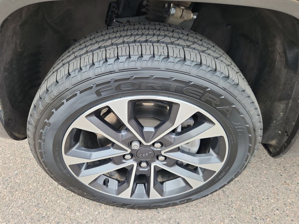 2022 Jeep Grand Cherokee L Overland 4x4