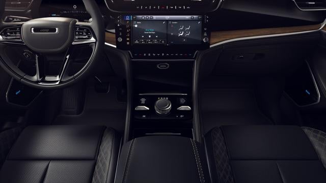 2026 Jeep Grand Cherokee L GRAND CHEROKEE L SUMMIT 4X4
