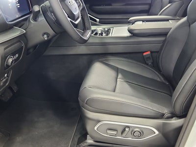 2026 Jeep Grand Wagoneer GRAND WAGONEER L LIMITED RESERVE 4X4