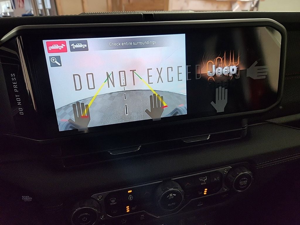 2025 Jeep Gladiator GLADIATOR RUBICON 4X4