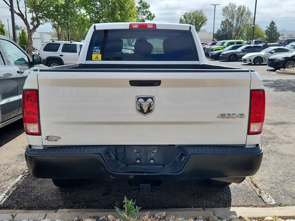 2017 RAM 1500 Tradesman Crew Cab 4x4 6'4' Box
