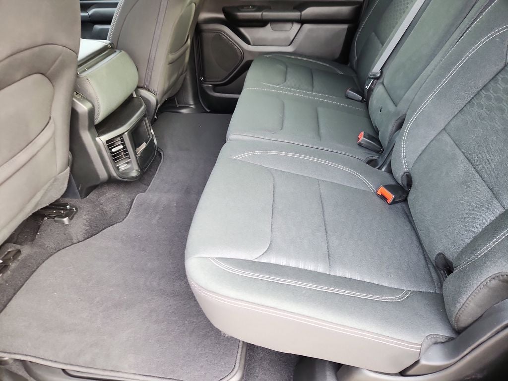 2025 RAM 1500 Tradesman Crew Cab 4x4 5'7' Box