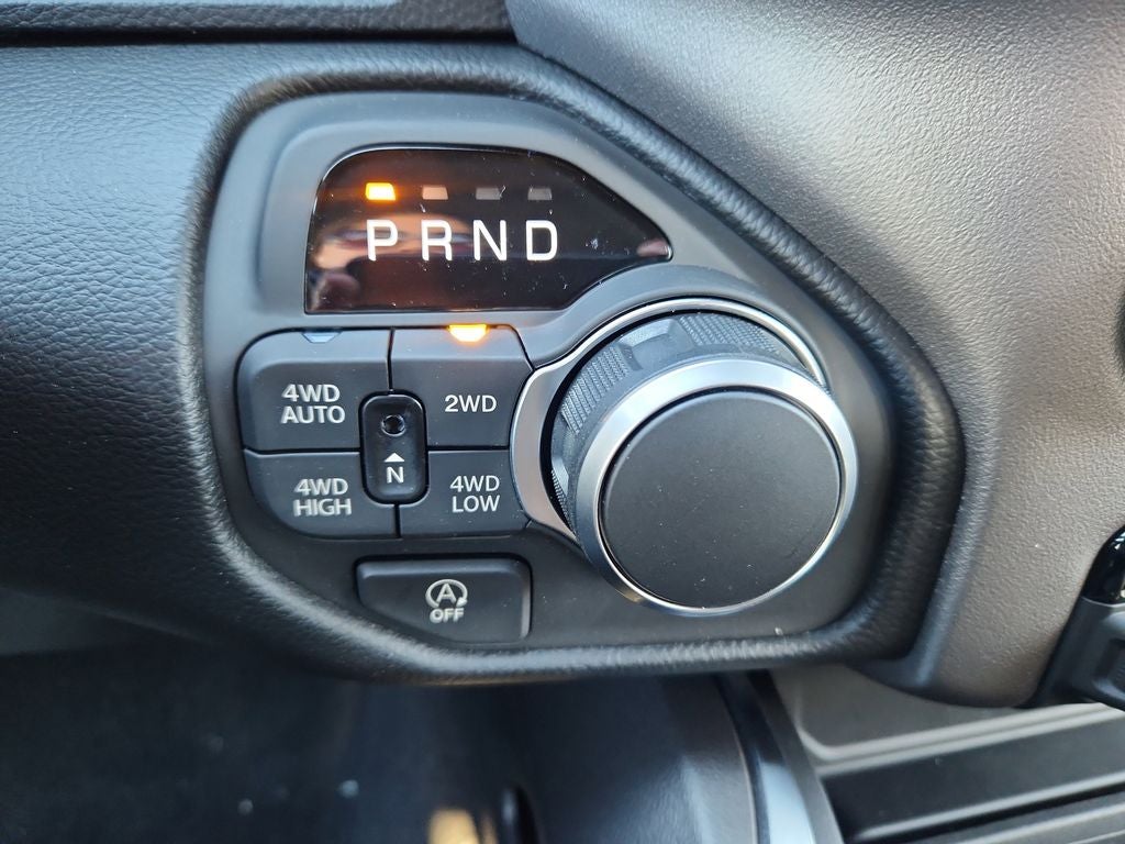 2026 RAM 1500 RAM 1500 BIG HORN CREW CAB 4X4 5'7' BOX