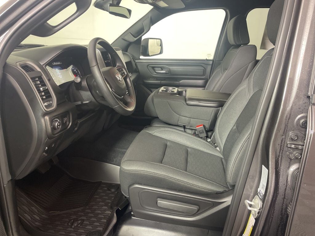 2026 RAM 1500 RAM 1500 WARLOCK CREW CAB 4X4 5'7' BOX