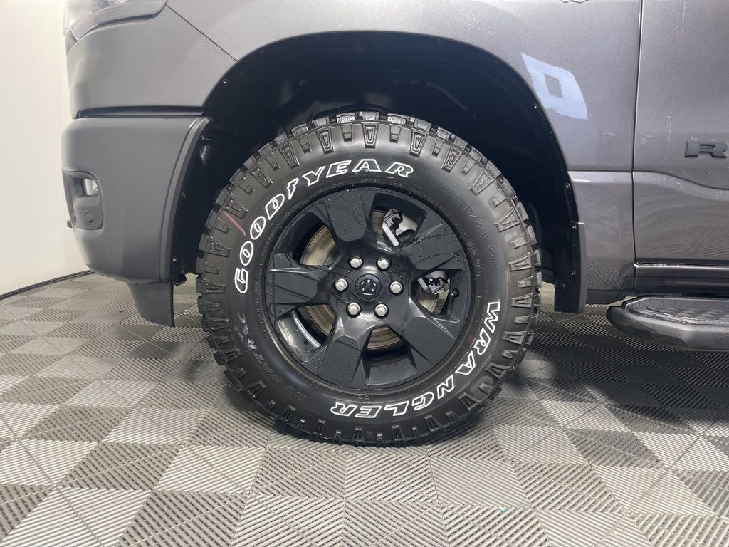 2026 RAM 1500 RAM 1500 WARLOCK CREW CAB 4X4 5'7' BOX