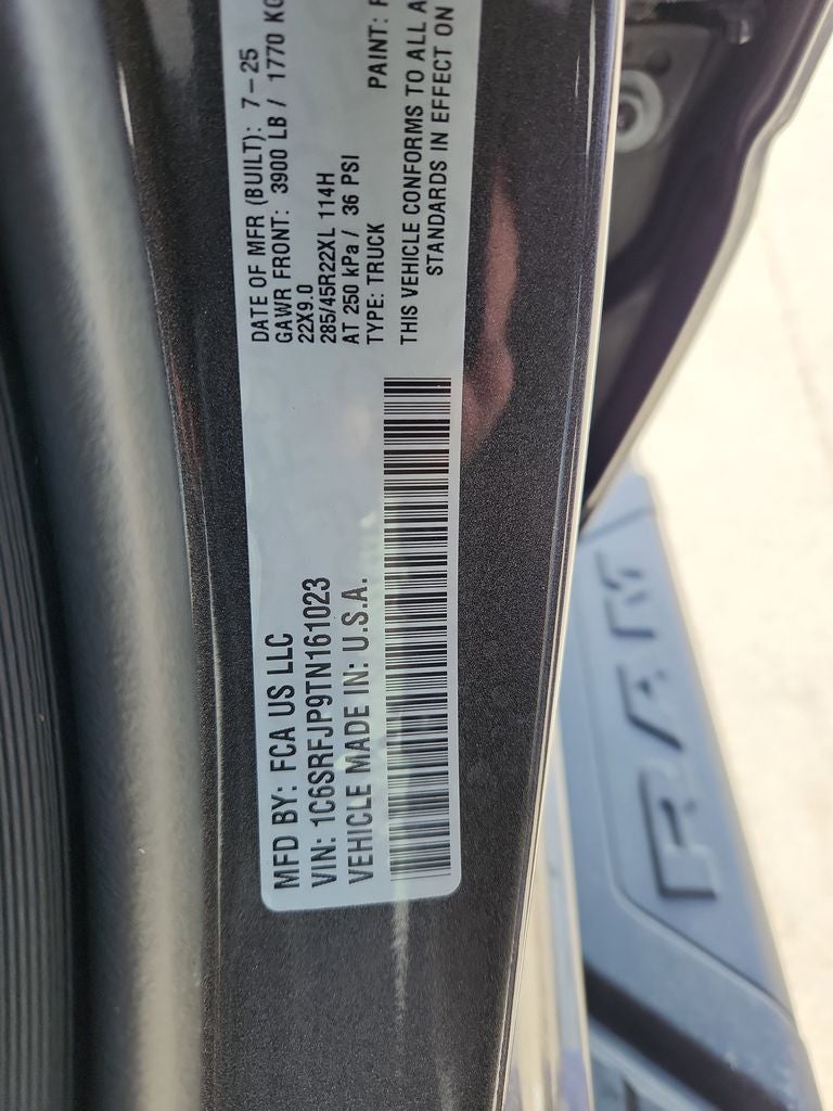 2026 RAM 1500 RAM 1500 LARAMIE CREW CAB 4X4 5'7' BOX