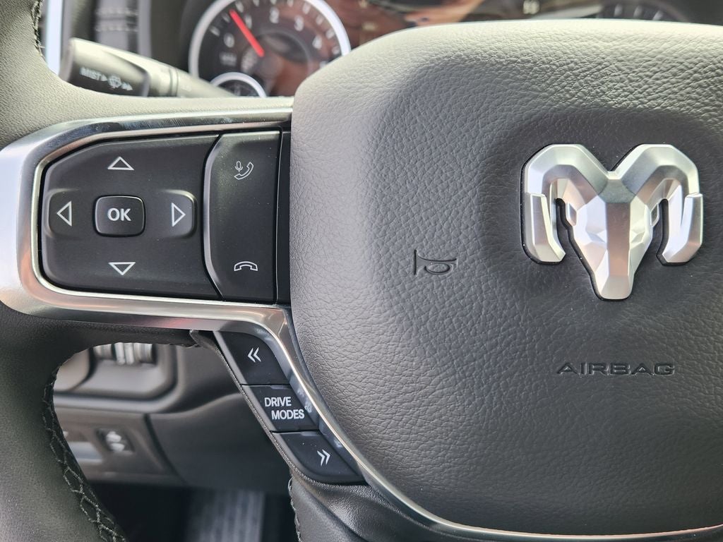 2026 RAM 1500 RAM 1500 LARAMIE CREW CAB 4X4 5'7' BOX