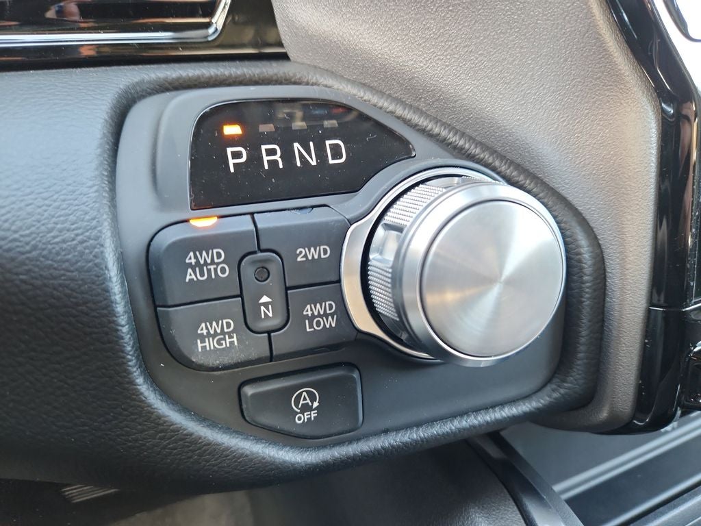 2026 RAM 1500 RAM 1500 LARAMIE CREW CAB 4X4 6'4' BOX