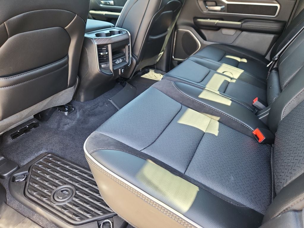 2026 RAM 1500 RAM 1500 LARAMIE CREW CAB 4X4 6'4' BOX