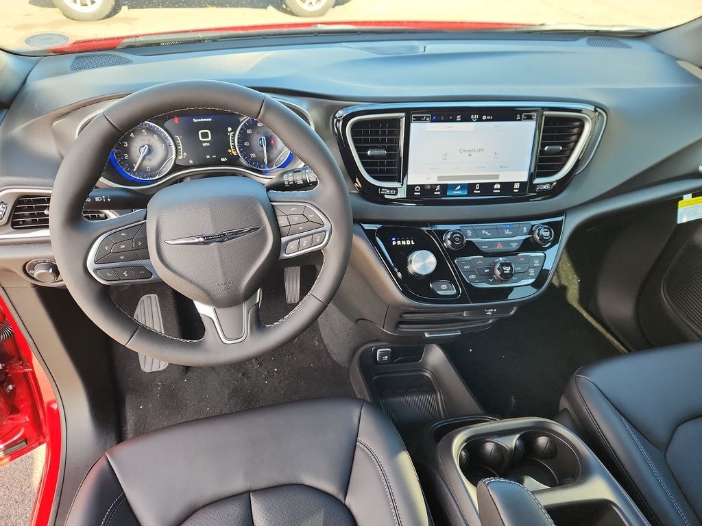 2026 Chrysler Voyager VOYAGER LX