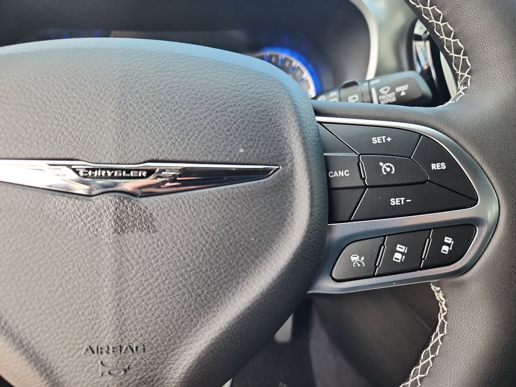 2026 Chrysler Voyager VOYAGER LX