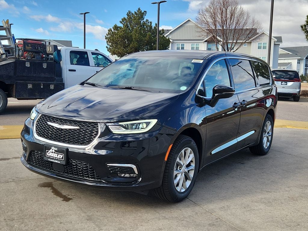 2026 Chrysler Pacifica PACIFICA SELECT AWD