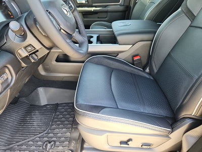2026 RAM 3500 RAM 3500 LARAMIE CREW CAB 4X4 6'4' BOX