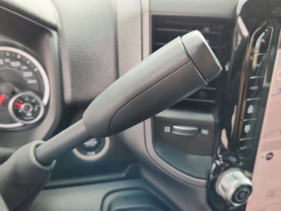 2026 RAM 3500 RAM 3500 TRADESMAN CREW CAB 4X4 8' BOX