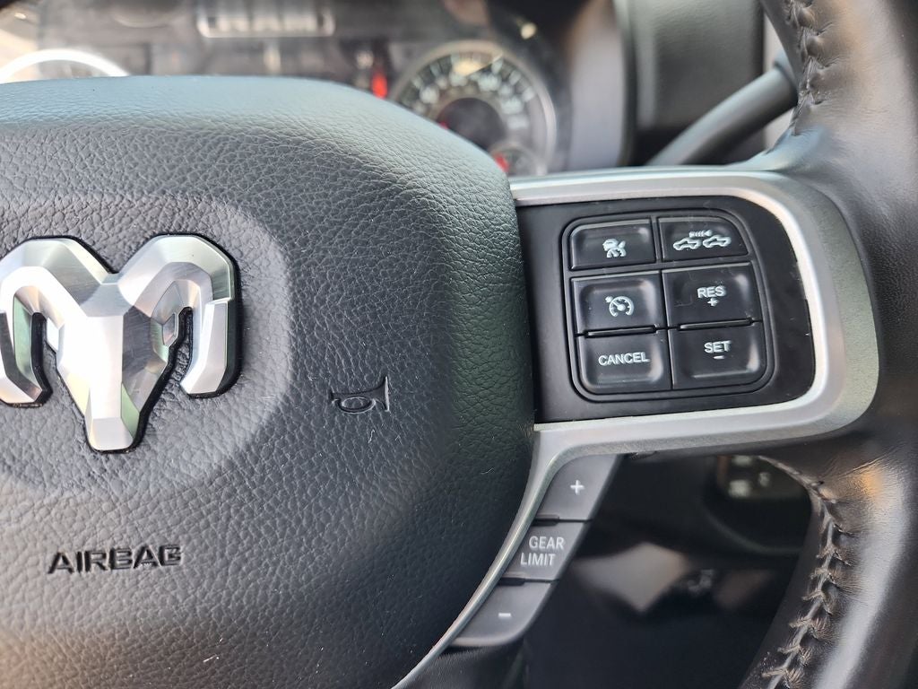 2022 RAM 3500 Big Horn Crew Cab 4x4 8' Box