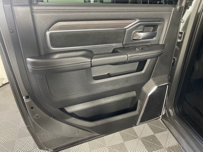 2026 RAM 3500 RAM 3500 LARAMIE CREW CAB 4X4 8' BOX