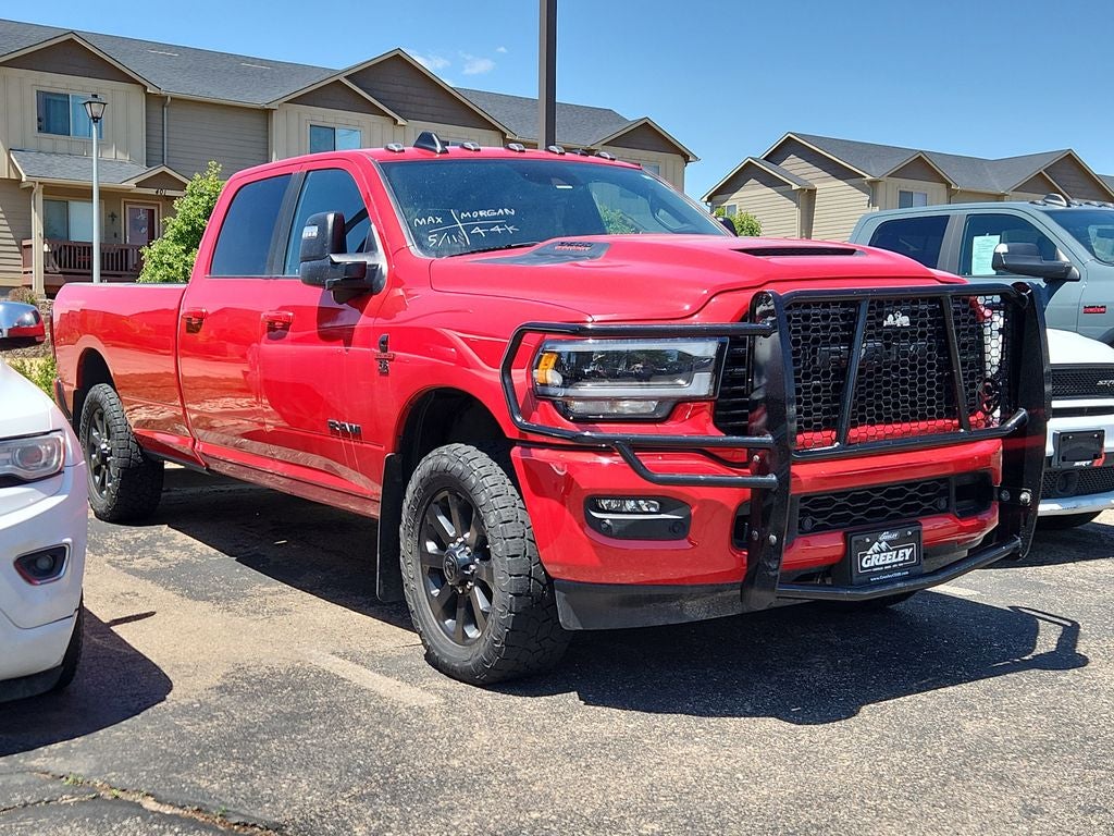 2024 RAM 3500 Laramie Crew Cab 4x4 8' Box