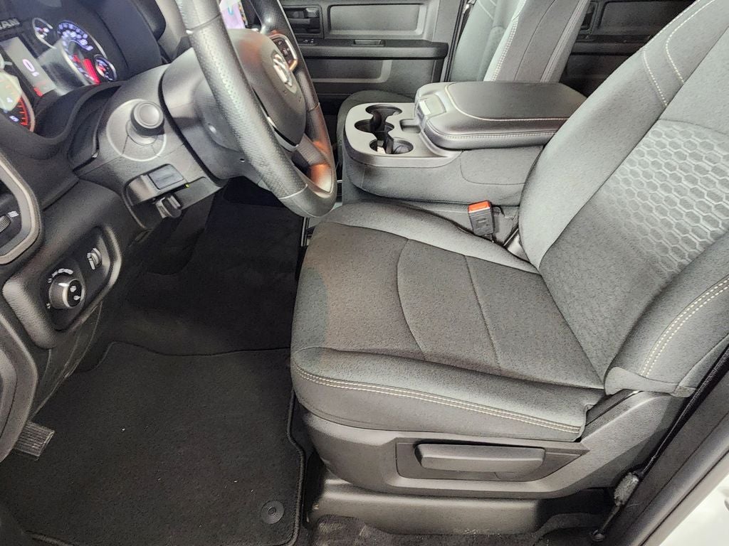 2025 RAM 2500 RAM 2500 TRADESMAN CREW CAB 4X4 6'4' BOX