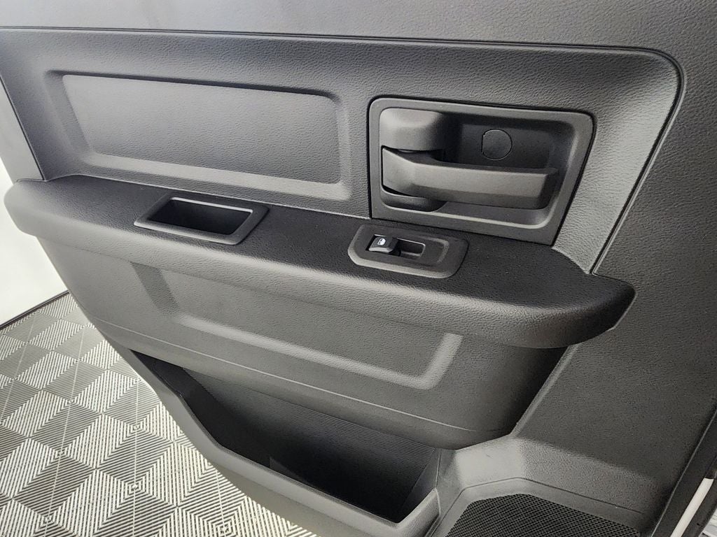 2025 RAM 2500 RAM 2500 TRADESMAN CREW CAB 4X4 6'4' BOX