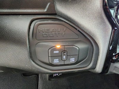 2025 RAM 2500 RAM 2500 TRADESMAN CREW CAB 4X4 6'4' BOX