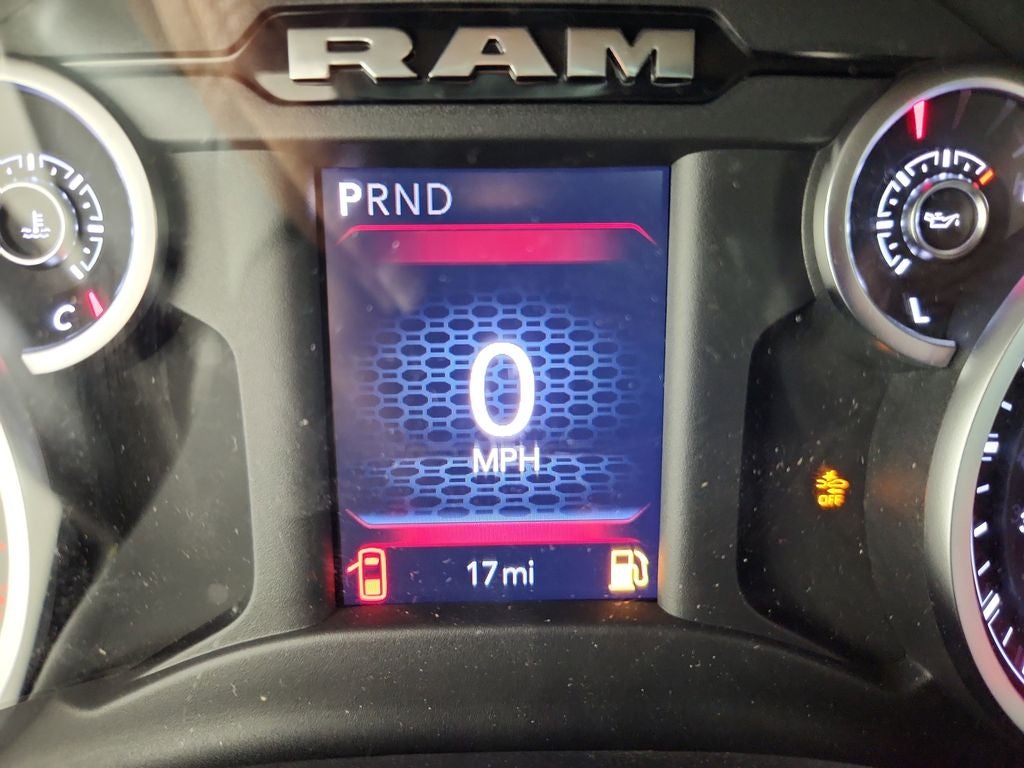 2025 RAM 2500 RAM 2500 TRADESMAN CREW CAB 4X4 6'4' BOX