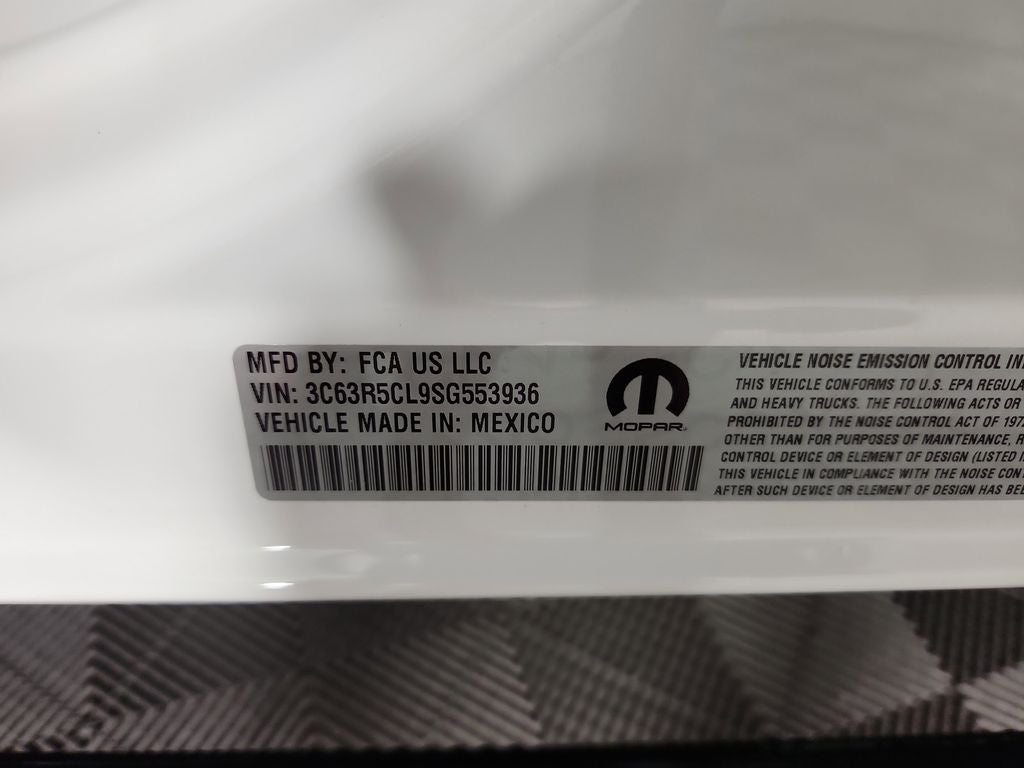 2025 RAM 2500 RAM 2500 TRADESMAN CREW CAB 4X4 6'4' BOX