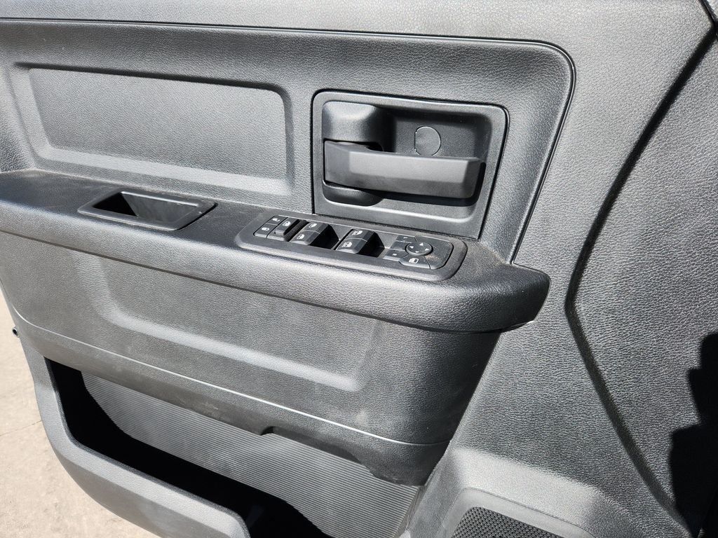 2026 RAM 2500 RAM 2500 TRADESMAN CREW CAB 4X4 6'4' BOX