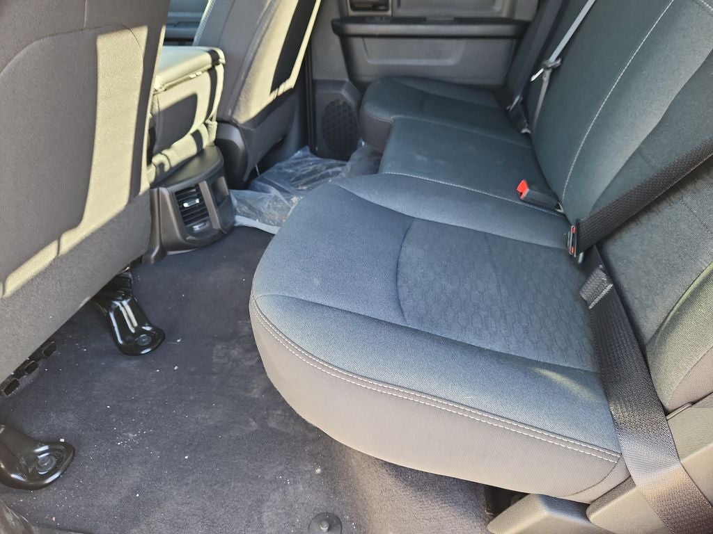 2026 RAM 2500 RAM 2500 TRADESMAN CREW CAB 4X4 6'4' BOX