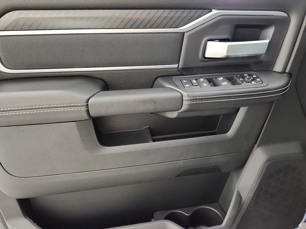 2025 RAM 2500 RAM 2500 BIG HORN CREW CAB 4X4 6'4' BOX