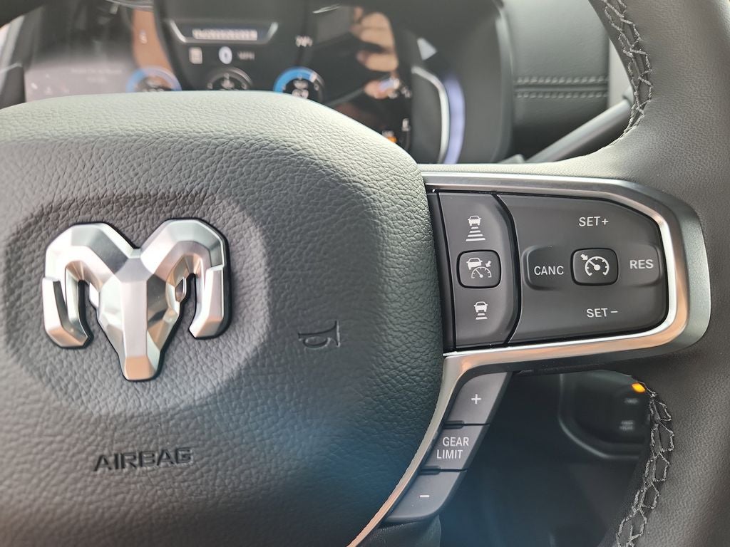 2026 RAM 2500 RAM 2500 LARAMIE CREW CAB 4X4 6'4' BOX