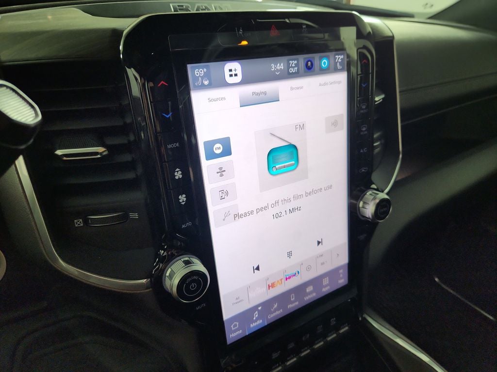 2025 RAM 2500 RAM 2500 LARAMIE CREW CAB 4X4 6'4' BOX