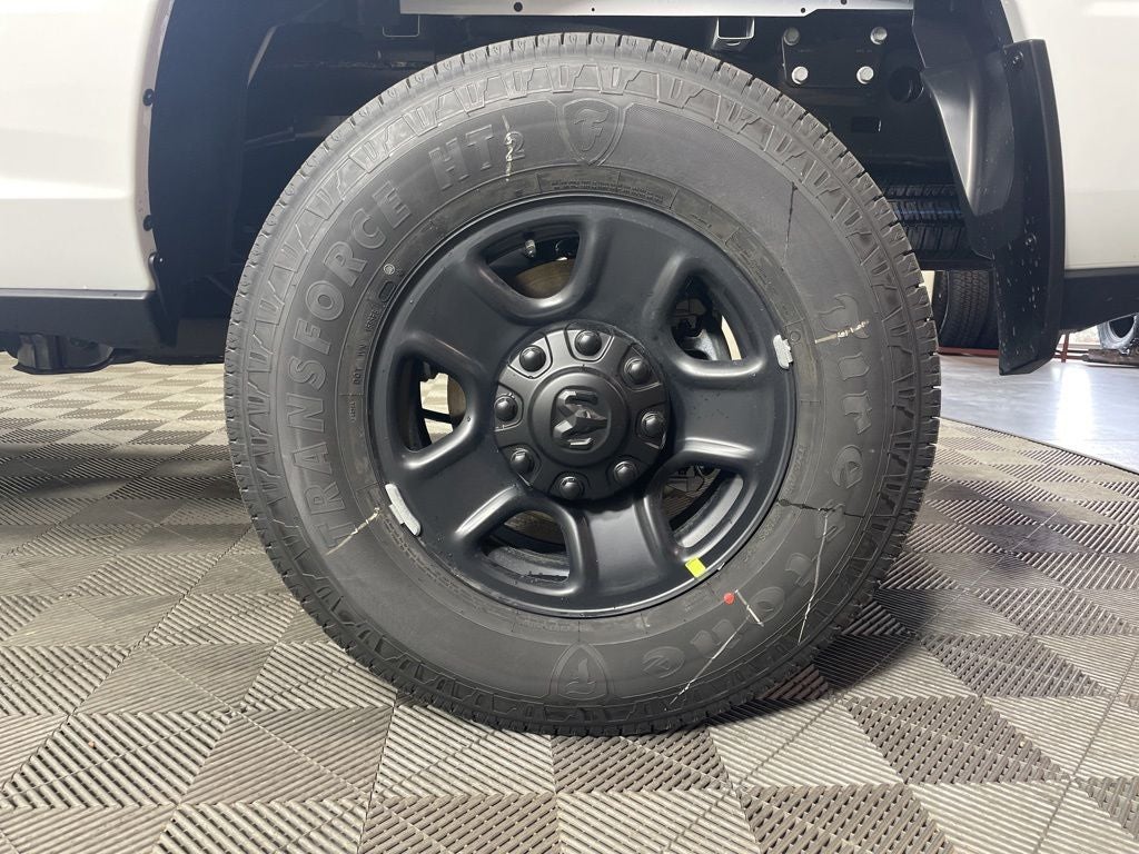 2026 RAM 2500 RAM 2500 TRADESMAN CREW CAB 4X4 8' BOX