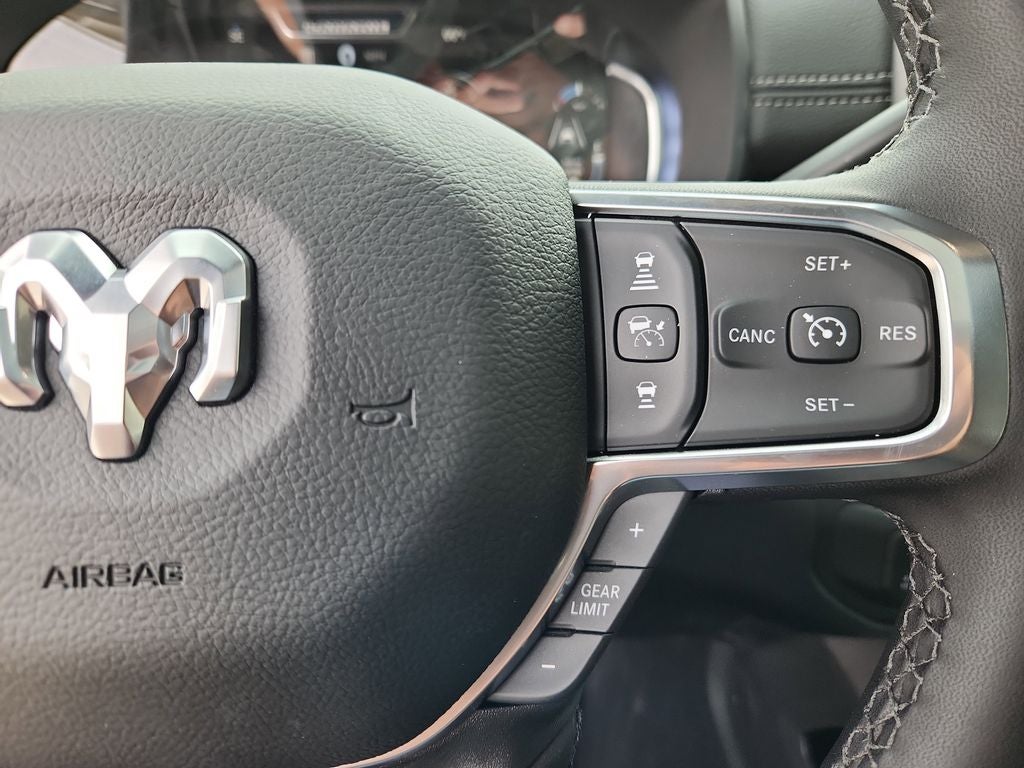 2026 RAM 2500 RAM 2500 LARAMIE MEGA CAB 4X4 6'4' BOX