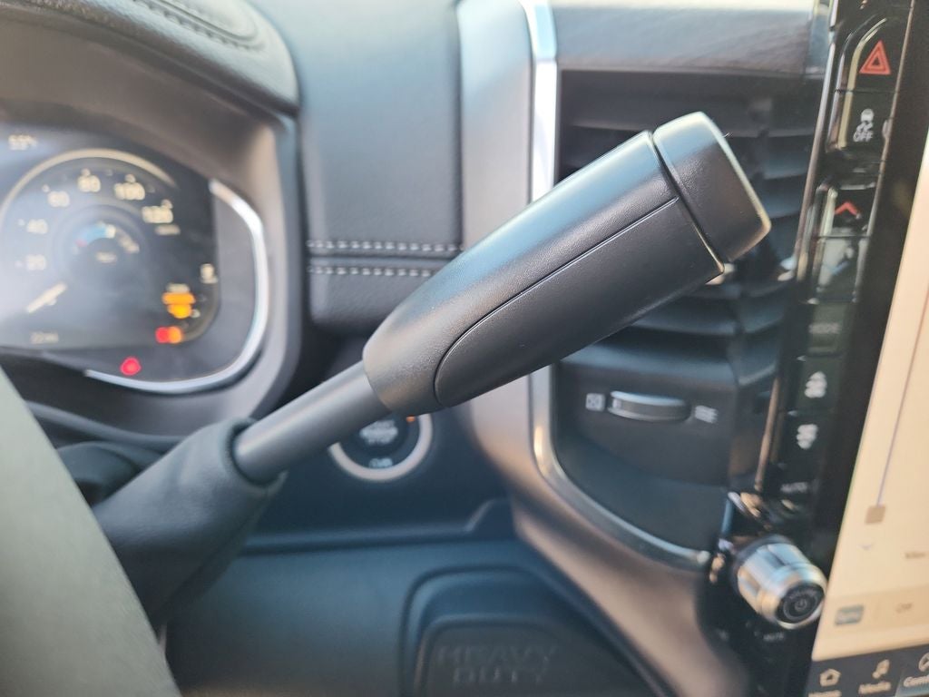 2026 RAM 2500 RAM 2500 LARAMIE MEGA CAB 4X4 6'4' BOX