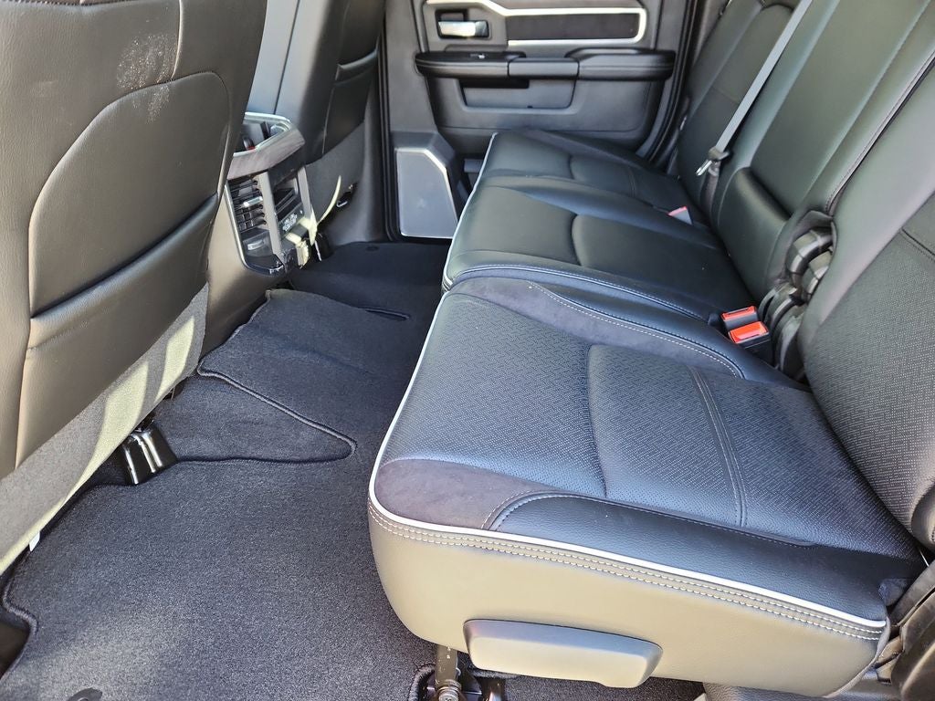 2026 RAM 2500 RAM 2500 LARAMIE MEGA CAB 4X4 6'4' BOX