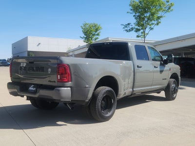 2026 RAM 3500 RAM 3500 LARAMIE CREW CAB 4X4 8' BOX