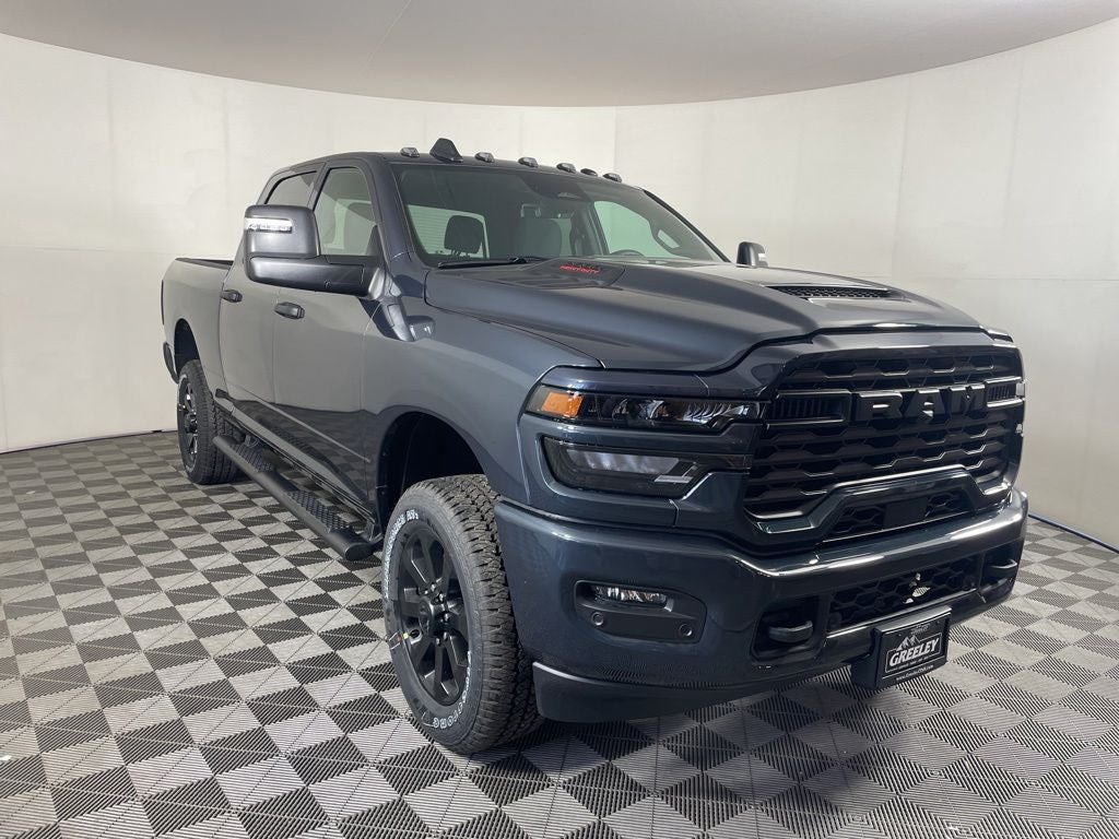 2026 RAM 2500 RAM 2500 BLACK EXPRESS CREW CAB 4X4 6'4' BOX
