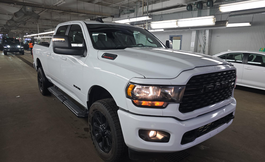 2024 RAM 2500 Big Horn Crew Cab 4x4 6'4' Box