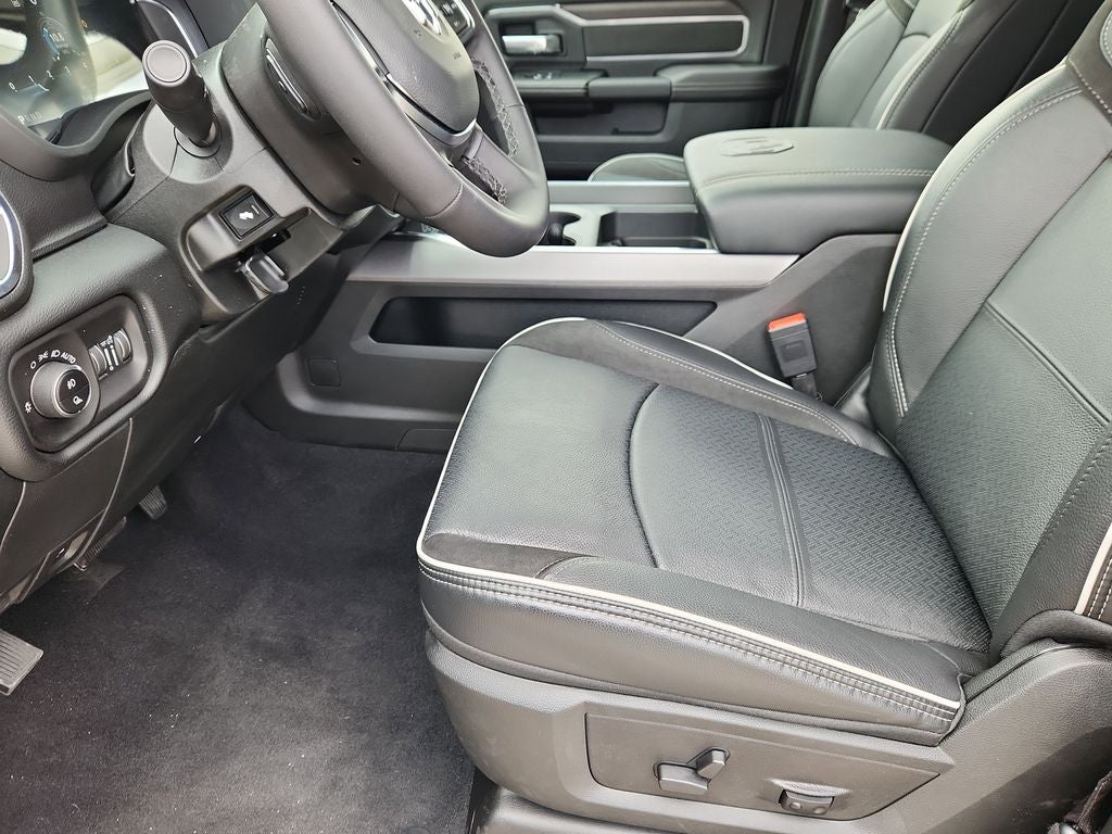 2026 RAM 2500 RAM 2500 LARAMIE CREW CAB 4X4 6'4' BOX