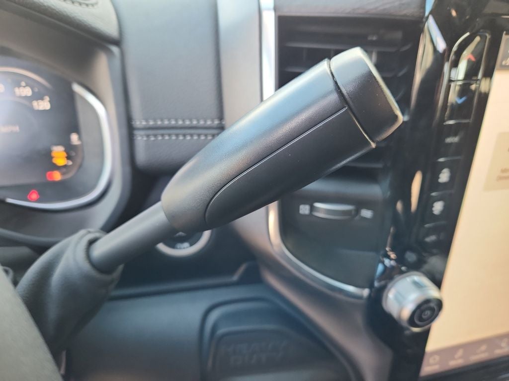 2026 RAM 2500 RAM 2500 LARAMIE CREW CAB 4X4 6'4' BOX