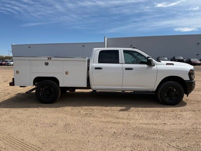 2026 RAM 2500 RAM 2500 TRADESMAN CREW CAB 4X4 8' BOX