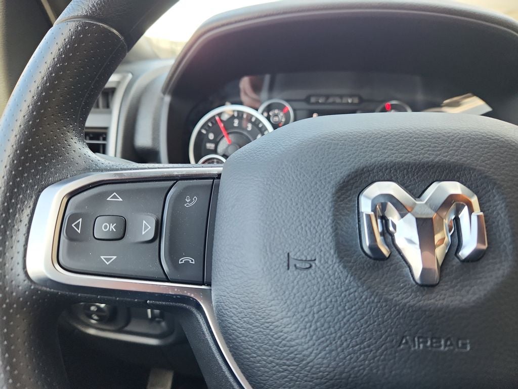 2026 RAM 2500 RAM 2500 BLACK EXPRESS CREW CAB 4X4 8' BOX