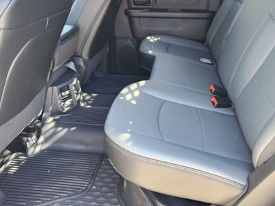 2024 RAM 3500 Chassis Cab RAM 3500 TRADESMAN CREW CAB CHASSIS 4X4 60' CA