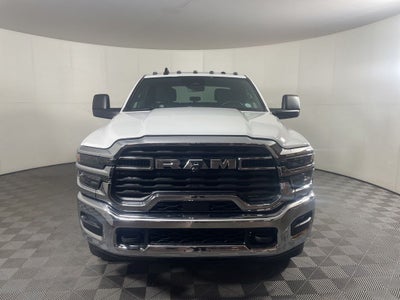 2026 RAM 3500 Chassis Cab RAM 3500 TRADESMAN CREW CAB CHASSIS 4X4 60' CA