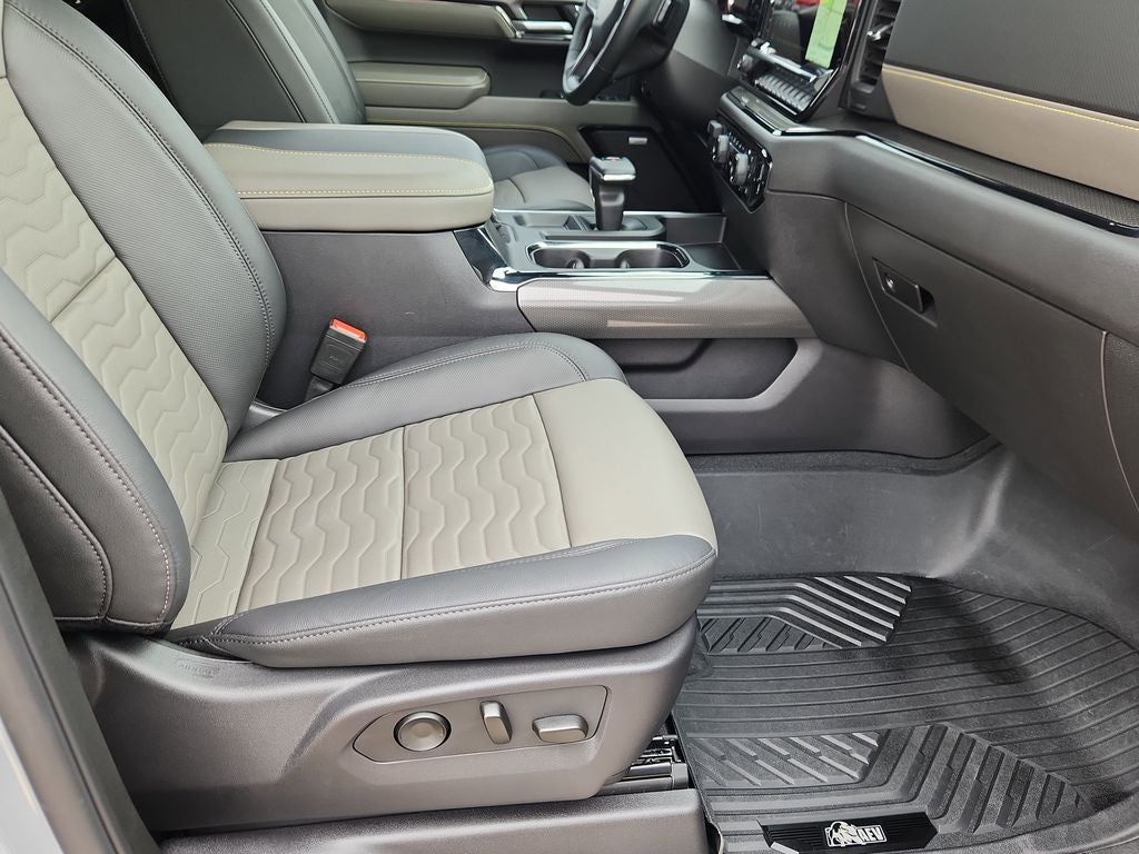 2024 Chevrolet Silverado 1500 4WD Crew Cab Short Bed ZR2