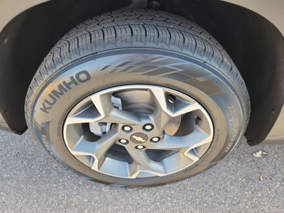 2024 Chevrolet Trax FWD LT