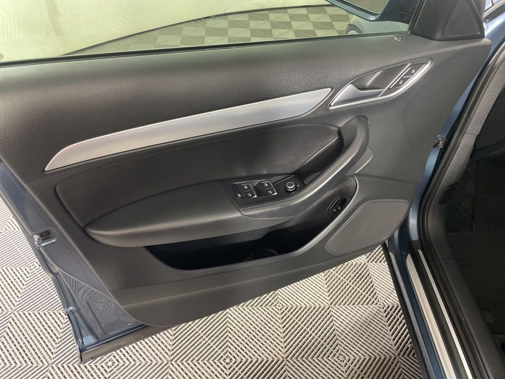 2018 Audi Q3 2.0T Premium quattro