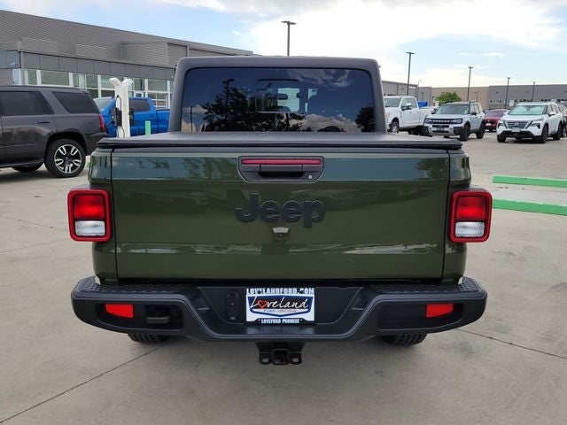 2022 Jeep Gladiator Sport